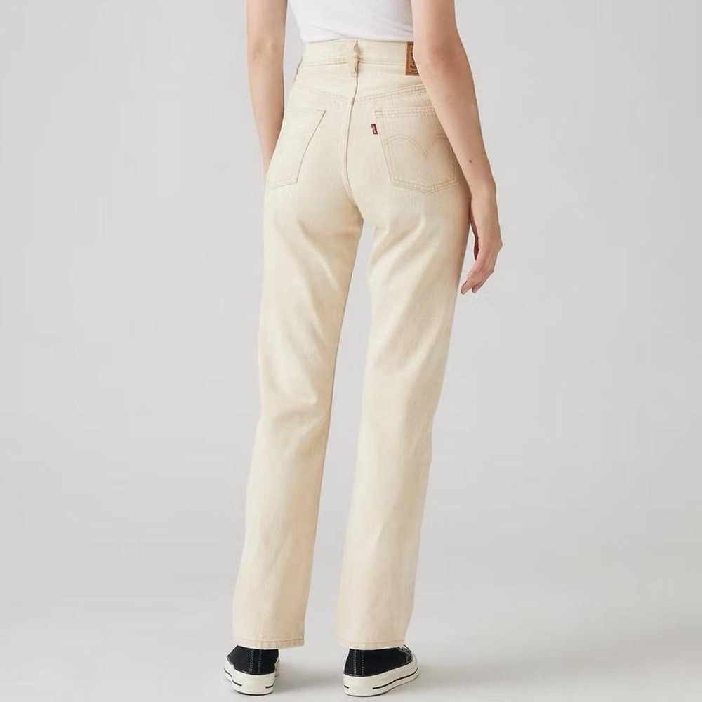 NWT Levi’s 501 Original High Waist Straight Leg Jeans in Beige Tan - 31